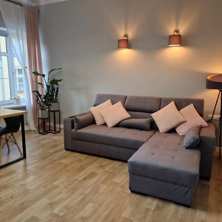 Apartament Ratuszowy Deluxe 옐레니아구라 외부 사진