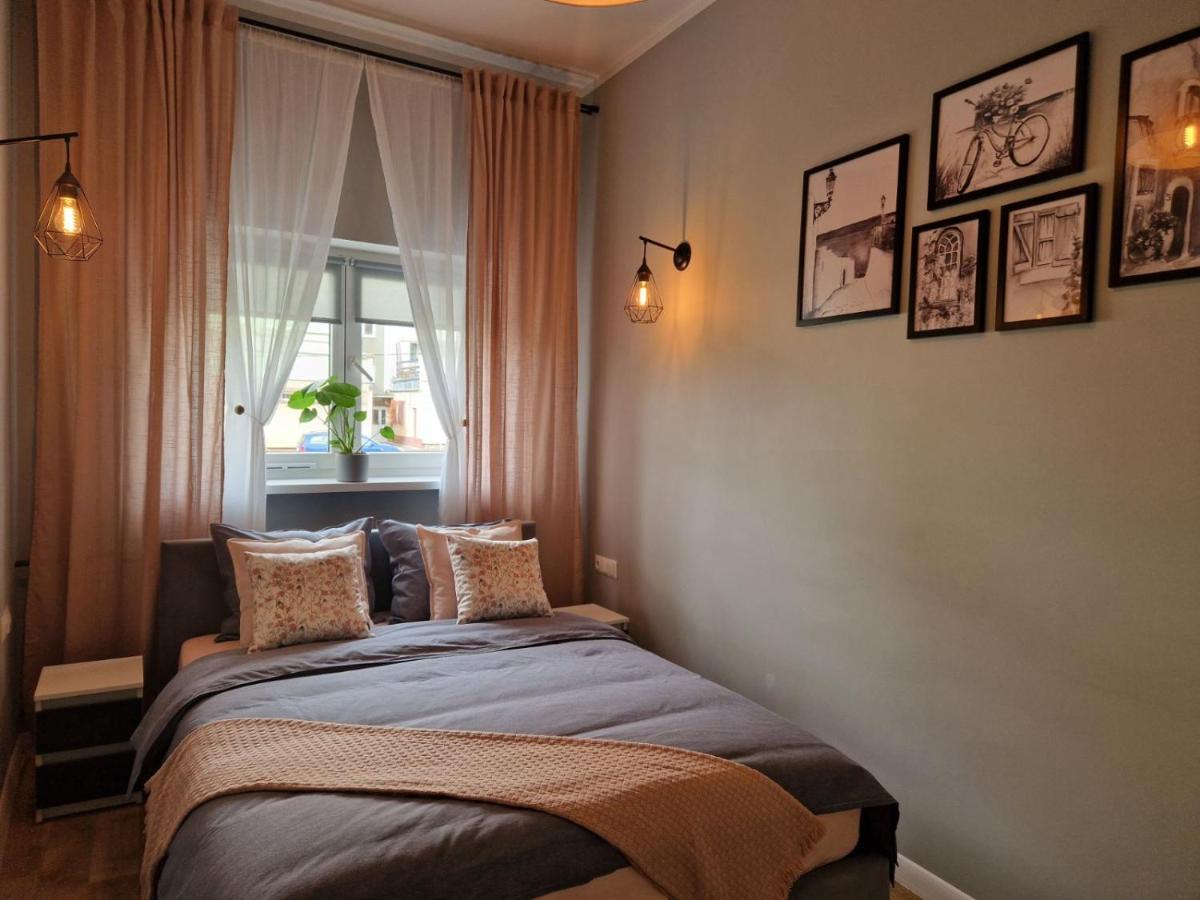 Apartament Ratuszowy Deluxe 옐레니아구라 외부 사진
