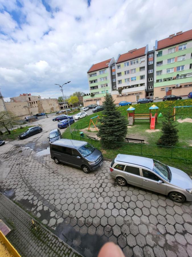 Apartament Ratuszowy Deluxe 옐레니아구라 외부 사진